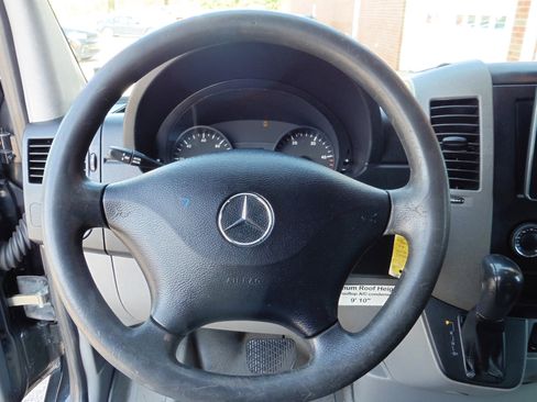 Used 2012 Mercedes-Benz Sprinter 3500 image 12