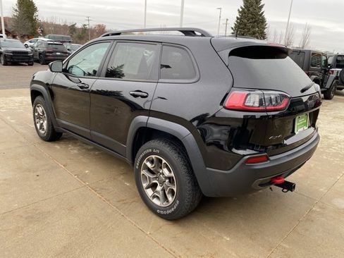 Certified 2022 Jeep Cherokee Trailhawk image 9
