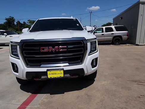 Certified 2024 GMC Yukon XL AT4 w/ Technology Package AWD/4WD image 33