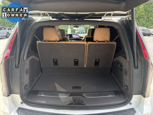 Used 2021 Cadillac Escalade Premium Luxury w/ Driver Assist Tech Package AWD/4WD image 34