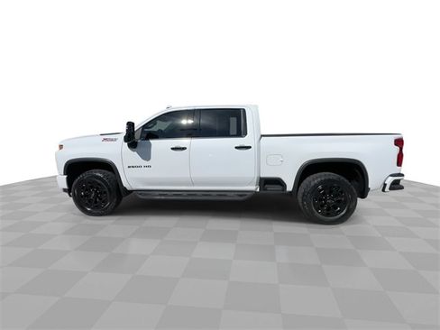 Used 2022 Chevrolet Silverado 2500 LTZ w/ LTZ Plus Package image 8