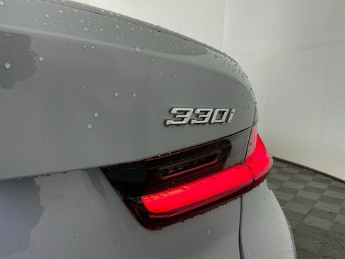 New 2026 BMW 330i Sedan w/ M Sport Package RWD image 31