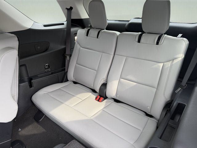 New 2027 Ford Explorer Active w/ Active Comfort Package AWD/4WD image 11