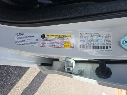 Used 2024 Honda Civic Sport image 34