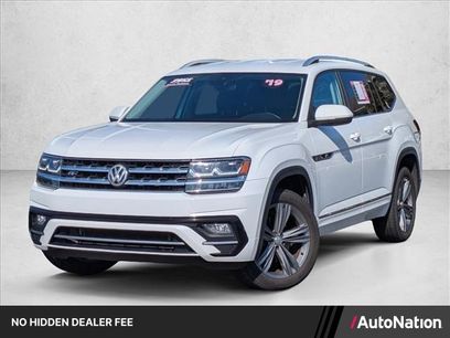 Used 2019 Volkswagen Atlas SE w/ Towing Package