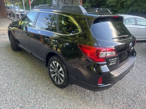 Used 2015 Subaru Outback 2.5i Limited w/ Popular Package #4 AWD/4WD image 3