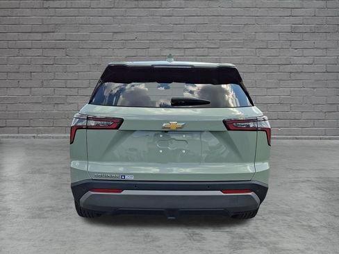Used 2025 Chevrolet Equinox LT FWD image 10