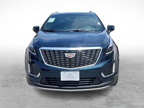 Certified 2025 Cadillac XT5 Premium Luxury w/ Technology Package AWD/4WD image 2