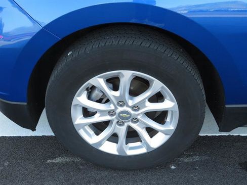 Used 2019 Chevrolet Equinox LT w/ Sun & Navigation Package image 12