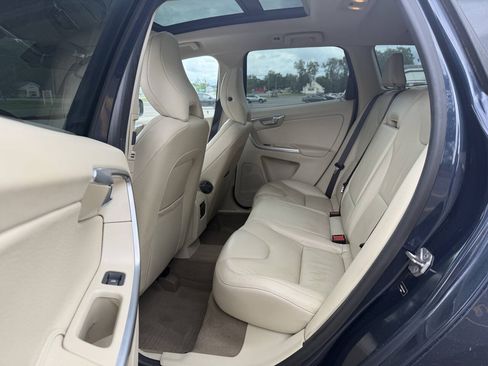 Used 2014 Volvo XC60 T6 AWD/4WD image 17