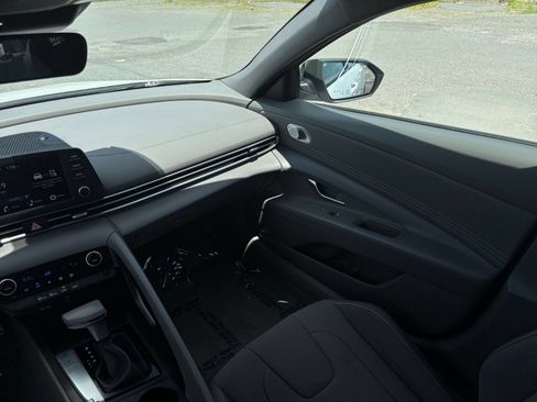 Used 2026 Hyundai Elantra Sport FWD image 30