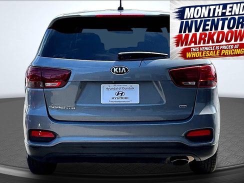 Used 2020 Kia Sorento LX FWD image 3