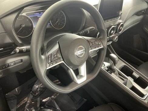Used 2023 Nissan Sentra SV image 37