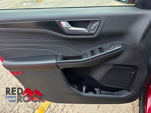 Used 2022 Ford Escape SEL w/ SEL Stealth AWD Package image 25