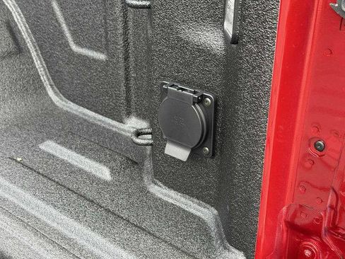 New 2026 GMC Sierra 1500 SLT w/ SLT Premium Plus Package image 29