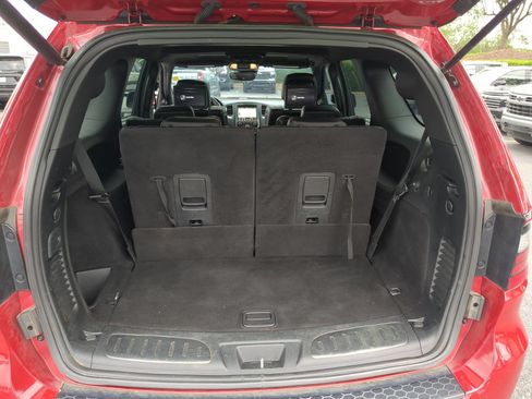 Used 2018 Dodge Durango R/T w/ Technology Group AWD/4WD image 33