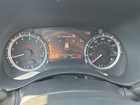 Used 2024 Toyota Highlander LE image 36