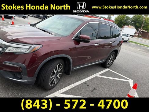Used 2022 Honda Pilot Touring image 3