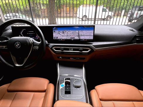 Used 2023 BMW i4 eDrive35 w/ Premium Package RWD image 15