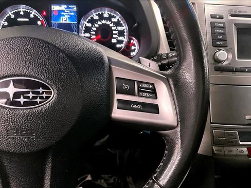 Used 2013 Subaru Outback 2.5i Limited w/ Moonroof Pkg image 24