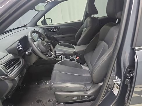 Certified 2025 Subaru Forester Touring w/ Popular Package - Touring AWD/4WD image 16