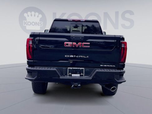 New 2026 GMC Sierra 2500 Denali w/ Denali Reserve Package image 5