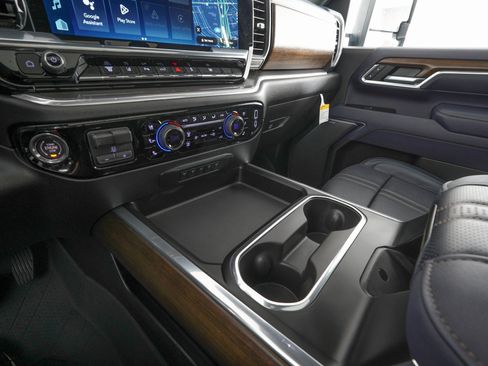 Used 2026 Chevrolet Silverado 3500 High Country w/ High Country Premium Package image 22