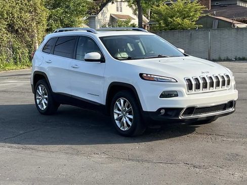 Used 2016 Jeep Cherokee Limited AWD/4WD image 7