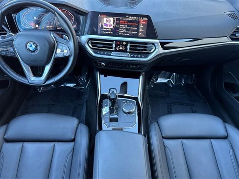 Used 2019 BMW 330i Sedan w/ Convenience Package image 4