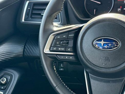 Used 2024 Subaru Ascent Premium w/ Convenience Package image 16