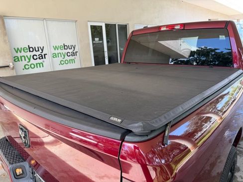 Used 2017 RAM 1500 Express w/ Express Value Package RWD image 29