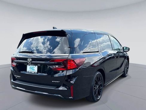 Certified 2025 Honda Odyssey Sport-L image 4