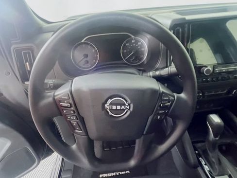 Used 2026 Nissan Frontier SV w/ Tow Package AWD/4WD image 13