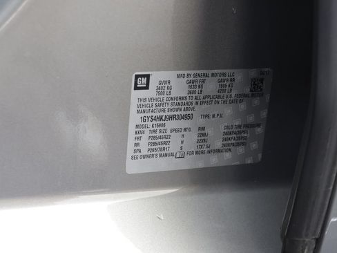 Used 2017 Cadillac Escalade ESV Luxury AWD/4WD image 27