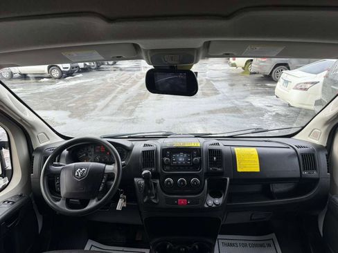 Used 2018 RAM ProMaster 2500 image 17