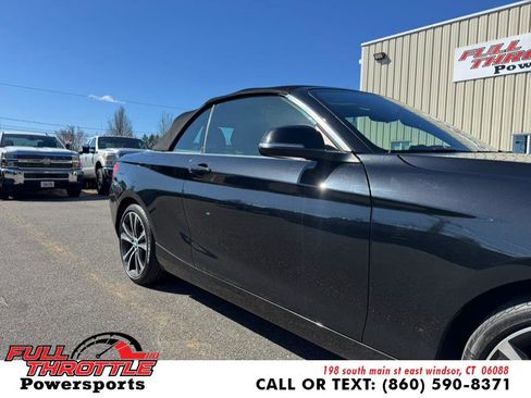 Used 2018 BMW 230i xDrive Convertible image 2