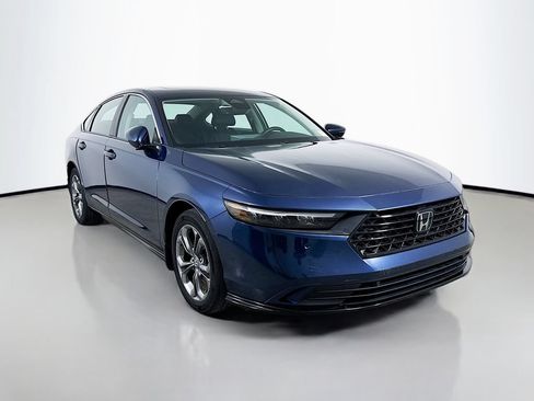 Used 2023 Honda Accord EX-L image 1