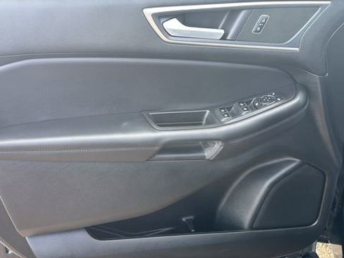 Certified 2024 Ford Edge SEL w/ Convenience Package image 9