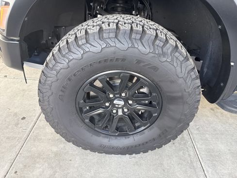 Used 2025 Ford F150 Raptor image 8