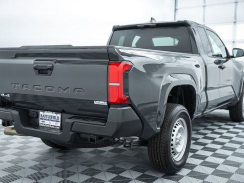 Certified 2025 Toyota Tacoma SR image 5
