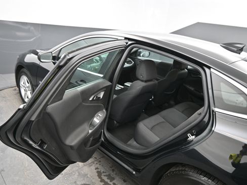 Used 2024 Chevrolet Malibu LT image 14