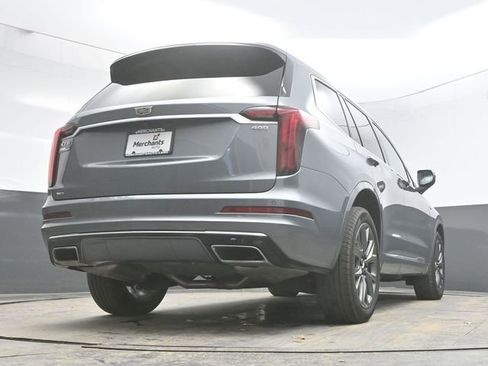 Used 2020 Cadillac XT6 Premium Luxury image 34