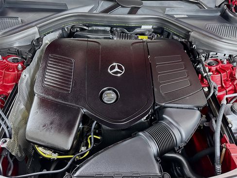 New 2026 Mercedes-Benz GLC 300 image 33