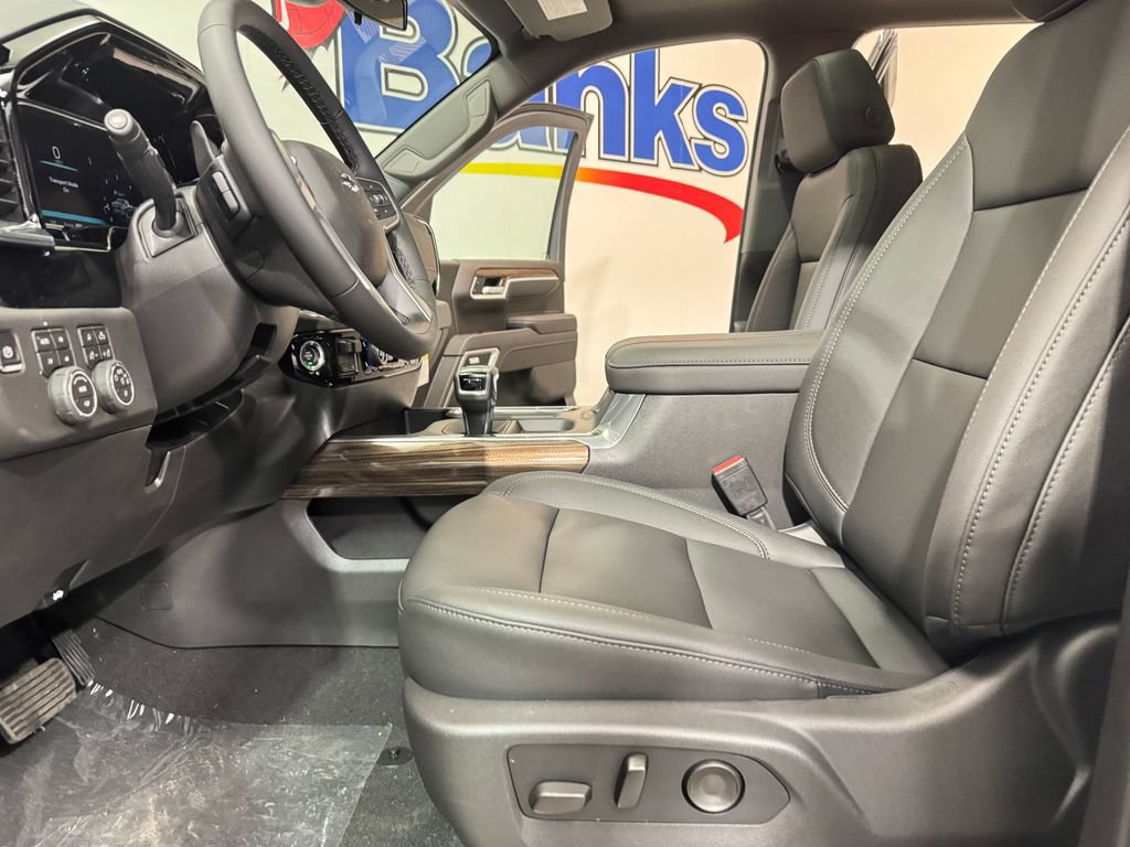 New 2026 Chevrolet Silverado 1500 RST w/ RST All Star Premium Package AWD/4WD image 10