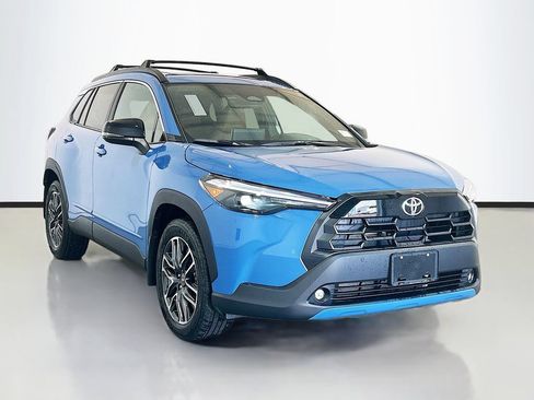 New 2026 Toyota Corolla Cross XLE w/ Convenience Package FWD image 3