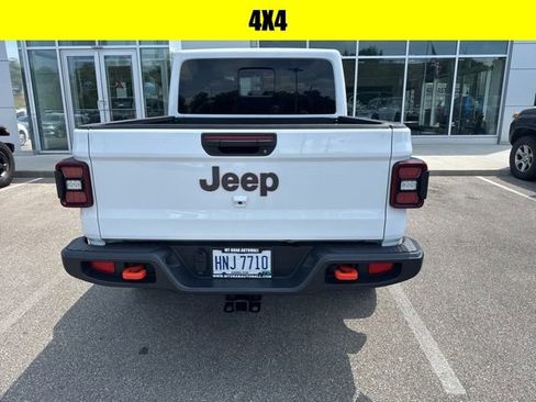 Used 2023 Jeep Gladiator Mojave w/ LED Lighting Group AWD/4WD image 5