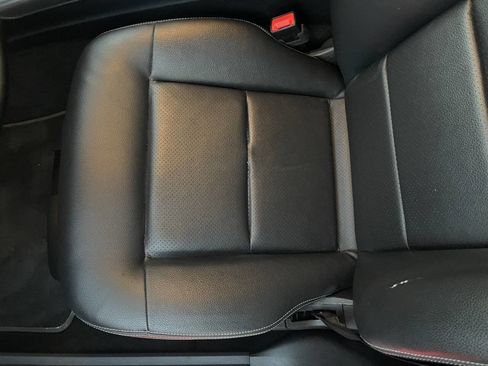 Used 2015 Mercedes-Benz E 350 4MATIC Sedan image 19