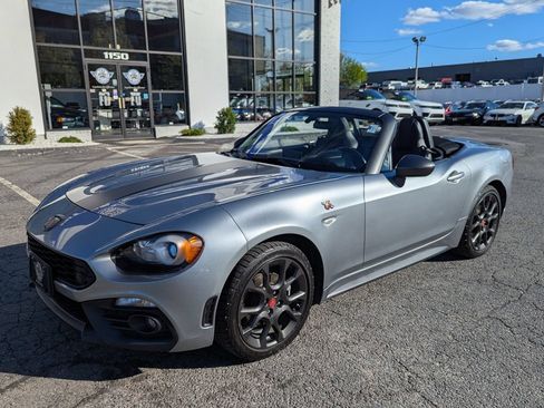 Used 2017 FIAT 124 Spider Abarth RWD image 37