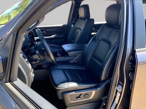 Used 2023 RAM 1500 Limited AWD/4WD image 8