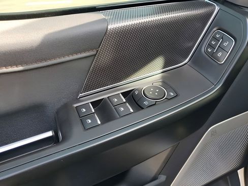 Used 2022 Ford F150 Raptor w/ Equipment Group 801A High image 27